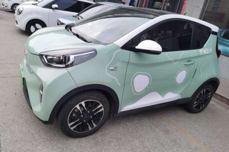 Used Chery New Energy Little Ant 2022 Revised Version Sweet Pink Edition Half-Sugar Version Lithium Iron Phosphate 30.7 kWh 30 kW 301 km Exterior 3