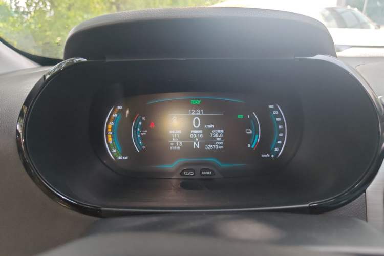 Used Chery New Energy Little Ant 2022 Sweet Pink Edition Half-Sugar Version Lithium Iron Phosphate 30 kW 301 km Instrument Cluster