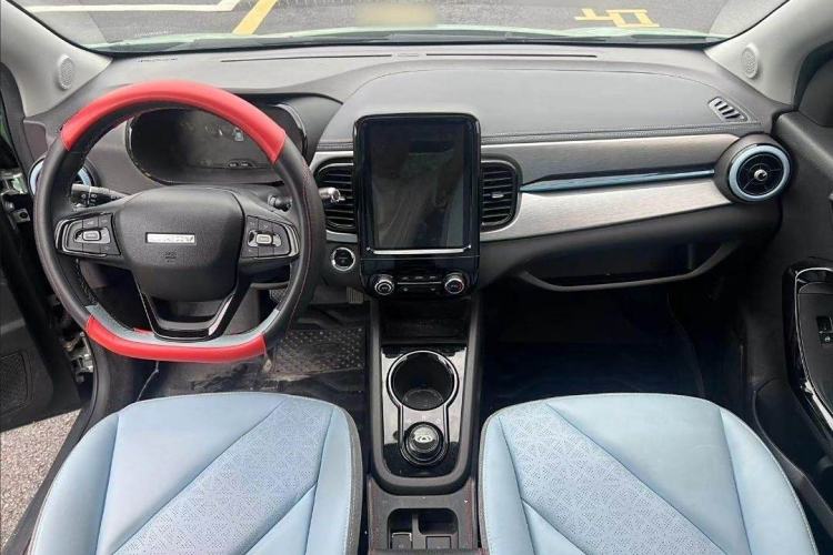 Used Chery New Energy Little Ant 2022 Updated Version Sweet Pink Edition Full Sugar Version Lithium Iron Phosphate 30.7 kWh 30 kW 301 km Interior 1