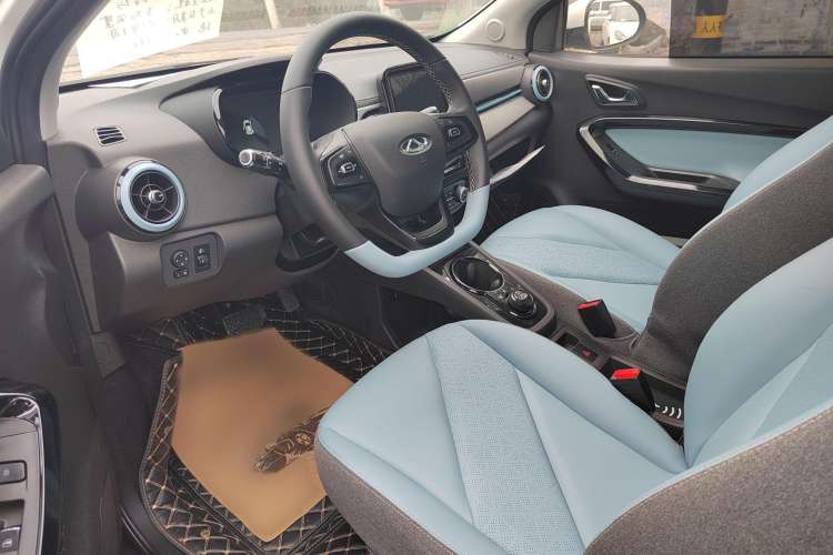 Used Chery New Energy Little Ant 2022 Sweet Pink Edition Half-Sugar Version Lithium Iron Phosphate 29.2 kWh 30 kW 301 km Interior 6
