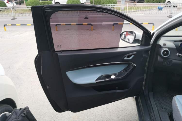Used Chery New Energy Little Ant 2022 Revised Version Sweet Pink Edition Half-Sugar Version Lithium Iron Phosphate 30.7 kWh 30 kW 301 km Interior 7