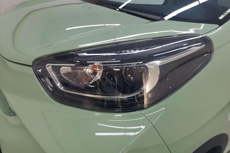 Used Chery New Energy Little Ant 2022 Sweet Pink Edition Half-Sugar Version 3-Cell Lithium 30kW 301km Left Front Headlight