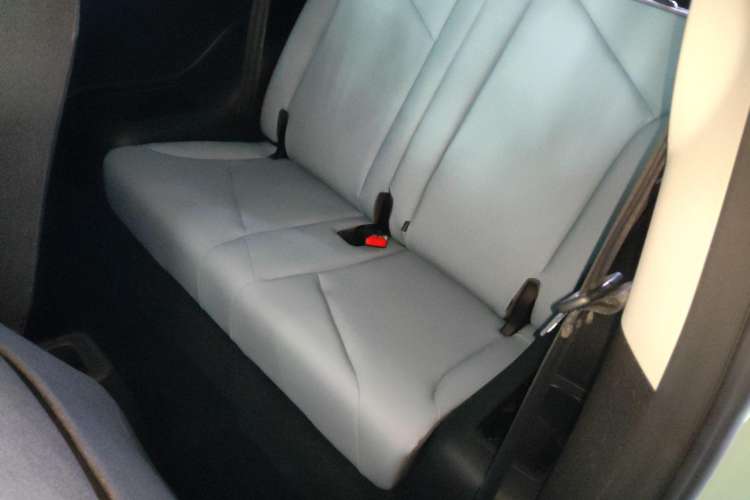 Used Chery New Energy Little Ant 2022 Restyled Version Sweet Pink Edition Low-Sugar Version Lithium Iron Phosphate Battery 30.7 kWh 30 kW 301 km Left Rear Seat