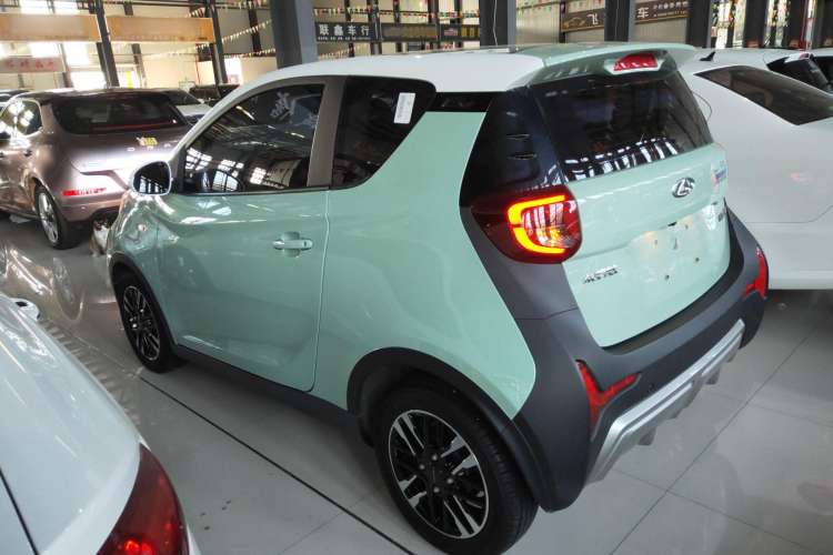Used Chery New Energy Little Ant 2022 Restyled Version Sweet Pink Edition Low-Sugar Version Lithium Iron Phosphate Battery 30.7 kWh 30 kW 301 km Left Side