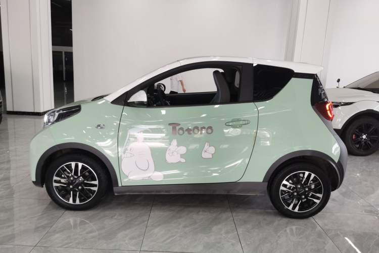 Used Chery New Energy Little Ant 2022 Revised Version Sweet Pink Edition Half-Sugar Version Lithium Iron Phosphate 30.7 kWh 30 kW 301 km Left Side