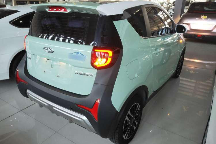 Used Chery New Energy Little Ant 2022 Restyled Version Sweet Pink Edition Low-Sugar Version Lithium Iron Phosphate Battery 30.7 kWh 30 kW 301 km Rear Right 45 Deg