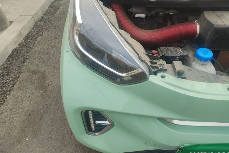 Used Chery New Energy Little Ant 2022 Sweet Pink Edition Half-Sugar Version 3-Cell Lithium 30kW 301km Right Front Headlight