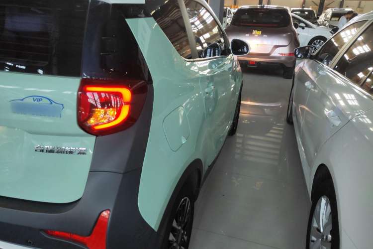 Used Chery New Energy Little Ant 2022 Restyled Version Sweet Pink Edition Low-Sugar Version Lithium Iron Phosphate Battery 30.7 kWh 30 kW 301 km Right Rear Taillight