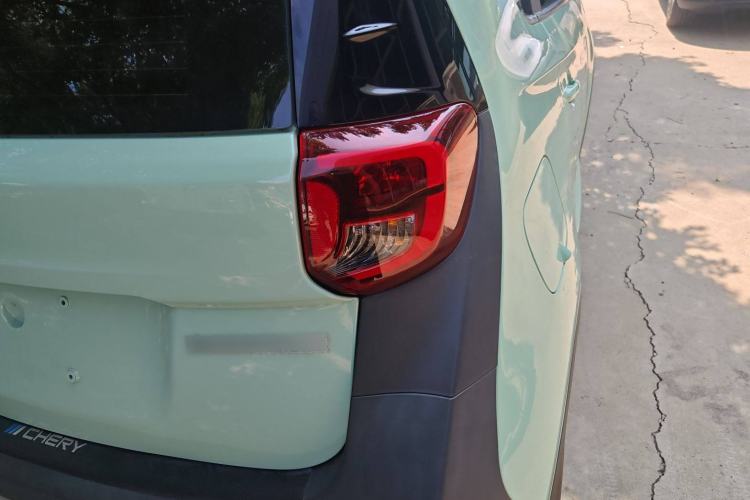 Used Chery New Energy Little Ant 2022 Sweet Pink Edition Half-Sugar Version Lithium Iron Phosphate 30 kW 301 km Right Rear Taillight