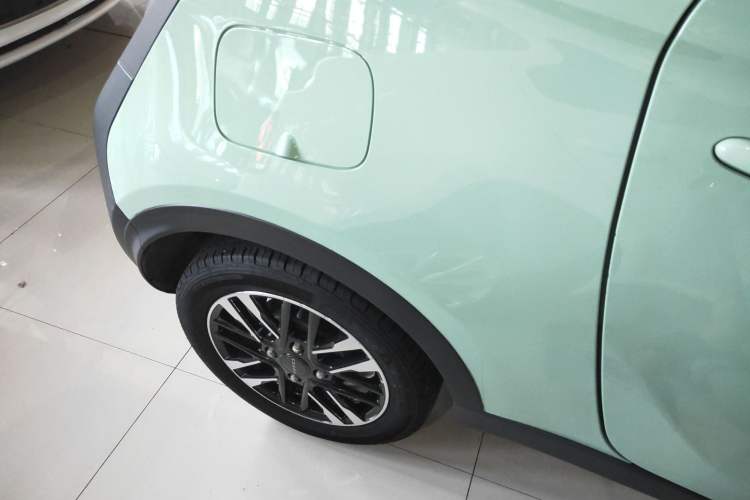 Used Chery New Energy Little Ant 2022 Restyled Version Sweet Pink Edition Low-Sugar Version Lithium Iron Phosphate Battery 30.7 kWh 30 kW 301 km Right Rear Wheel Hub