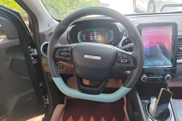Used Chery New Energy Little Ant 2022 Sweet Pink Edition Half-Sugar Version Lithium Iron Phosphate 30 kW 301 km Steering Wheel
