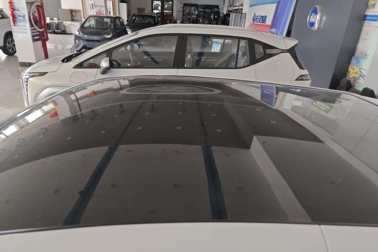 Used Chery New Energy Little Ant 2022 Me 301km Romance Phosphate Lithium-Iron Roof