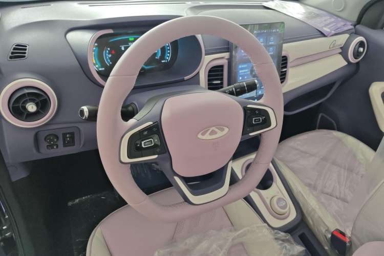 Used Chery New Energy Little Ant 2022 Me 301km Romance Phosphate Lithium-Iron Steering Wheel