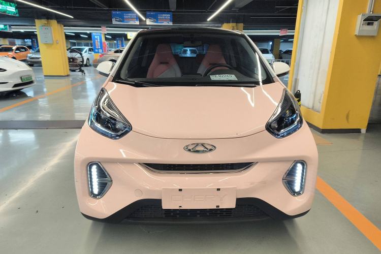 Used Chery New Energy Little Ant 2022 Revised Version Sweet Pink Edition Half-Sugar Version Lithium Iron Phosphate 30.7 kWh 30 kW 301 km Front