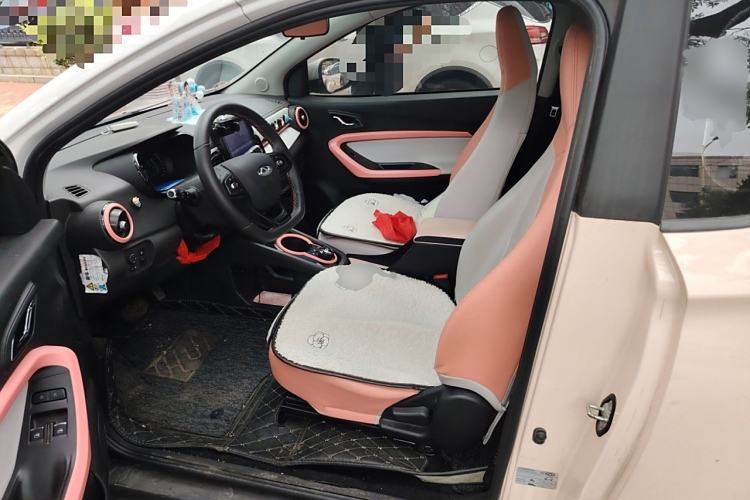 Used Chery New Energy Little Ant 2022 Sweet Pink Edition Half-Sugar Version 3-Cell Lithium 30kW 301km Left Front Seat