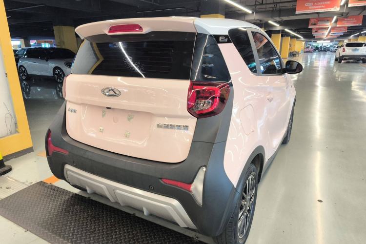 Used Chery New Energy Little Ant 2022 Revised Version Sweet Pink Edition Half-Sugar Version Lithium Iron Phosphate 30.7 kWh 30 kW 301 km Rear Right 45 Deg