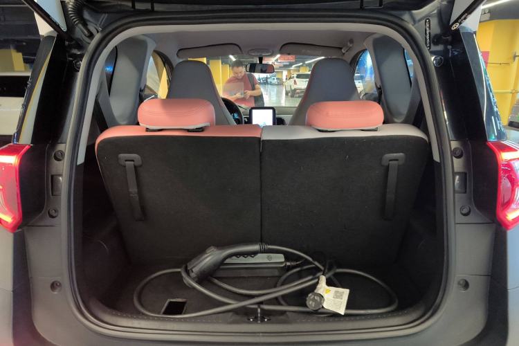 Used Chery New Energy Little Ant 2022 Revised Version Sweet Pink Edition Half-Sugar Version Lithium Iron Phosphate 30.7 kWh 30 kW 301 km Trunk
