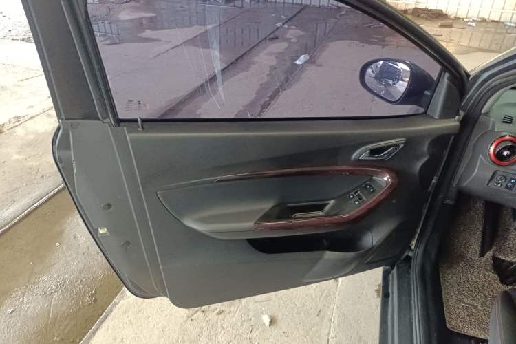 Used Chery New Energy Little Ant 2022 Sweet Pink Edition Half-Sugar Version Lithium Iron Phosphate 29.2 kWh 30 kW 301 km Interior 8