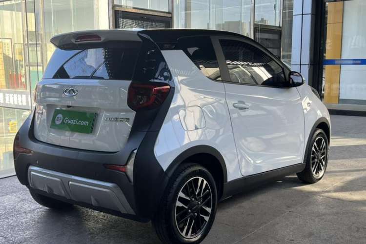 Used Chery New Energy Little Ant 2022 Revised Version Sweet Pink Edition Half-Sugar Version Lithium Iron Phosphate 30.7 kWh 30 kW 301 km Exterior 3