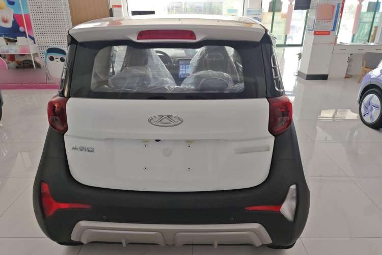 Used Chery New Energy Little Ant 2022 Restyled Version Sweet Pink Edition Half-Sugar Version 28.8 kWh 30 kW 301 km Exterior 4