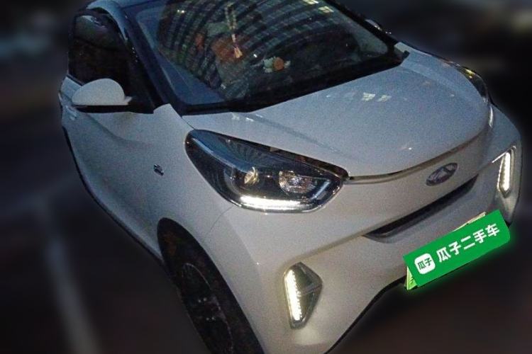 Used Chery New Energy Little Ant 2022 Sweet Pink Edition Low-Sugar Version Lithium Iron Phosphate 30 kW 301 km Front Right 45 Deg