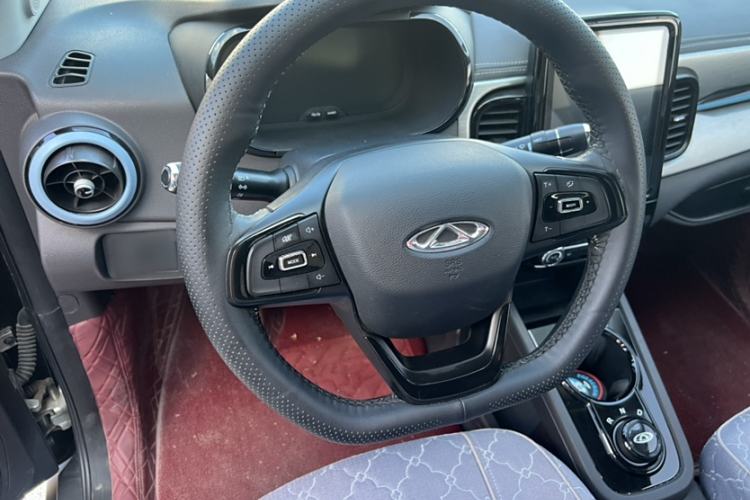 Used Chery New Energy Little Ant 2022 Restyled Version Sweet Pink Edition Half-Sugar Version 28.8 kWh 30 kW 301 km Interior 1