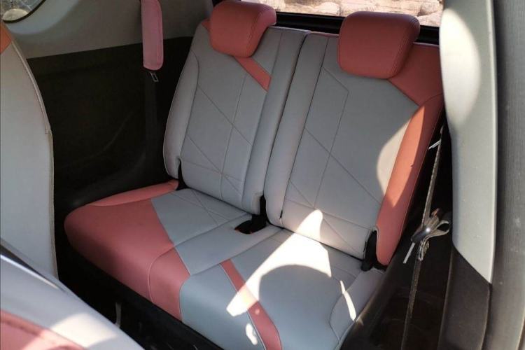 Used Chery New Energy Little Ant 2022 Restyled Version Sweet Pink Edition Half-Sugar Version 28.8 kWh 30 kW 301 km Interior 4