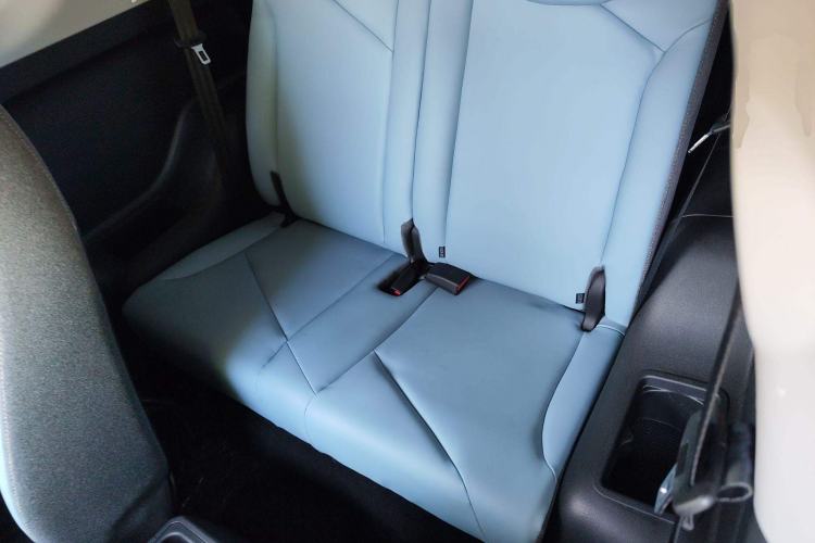 Used Chery New Energy Little Ant 2022 Revised Version Sweet Pink Edition Half-Sugar Version Lithium Iron Phosphate 30.7 kWh 30 kW 301 km Interior 4