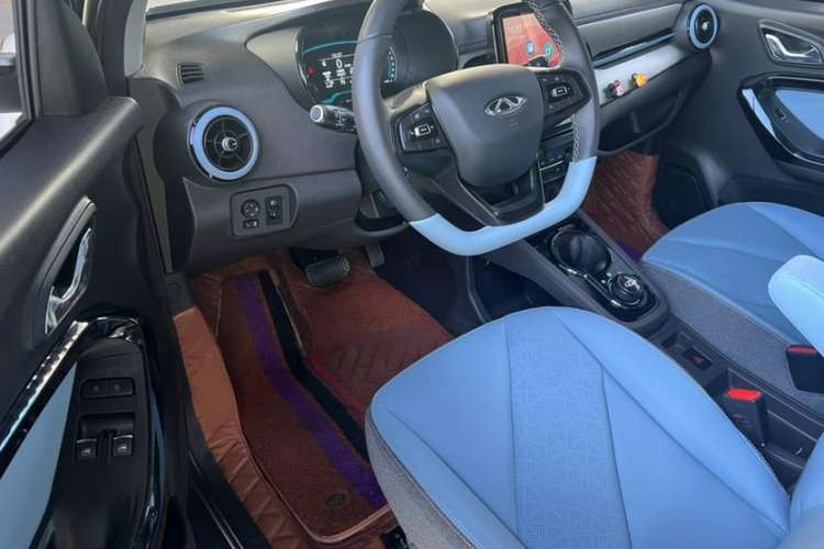 Used Chery New Energy Little Ant 2022 Revised Version Sweet Pink Edition Half-Sugar Version Lithium Iron Phosphate 30.7 kWh 30 kW 301 km Interior 5