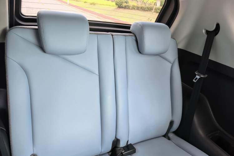 Used Chery New Energy Little Ant 2022 Sweet Pink Edition Half-Sugar Version Lithium Iron Phosphate 30 kW 301 km Interior 5