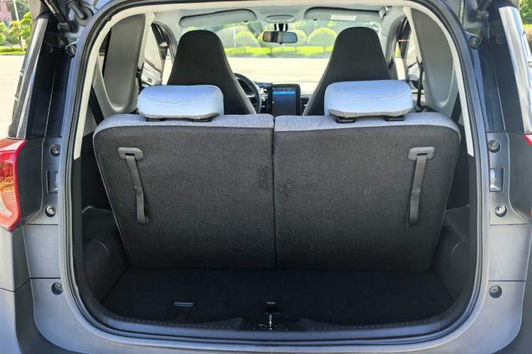 Used Chery New Energy Little Ant 2022 Revised Version Sweet Pink Edition Half-Sugar Version Lithium Iron Phosphate 30.7 kWh 30 kW 301 km Interior 7