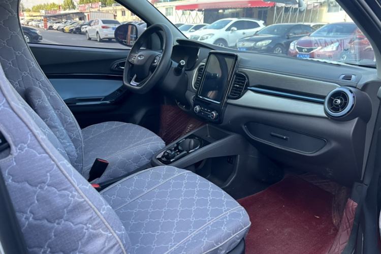 Used Chery New Energy Little Ant 2022 Restyled Version Sweet Pink Edition Half-Sugar Version 28.8 kWh 30 kW 301 km Interior 7