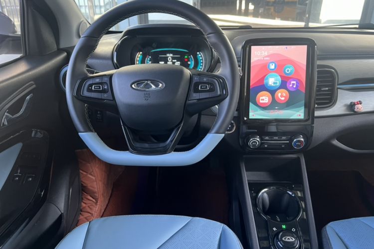Used Chery New Energy Little Ant 2022 Revised Version Sweet Pink Edition Half-Sugar Version Lithium Iron Phosphate 30.7 kWh 30 kW 301 km Steering Wheel