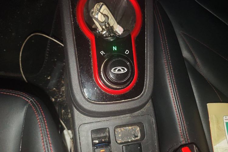 Used Chery New Energy Little Ant 2023 251km True Love Edition Lithium Iron Phosphate Gear Lever