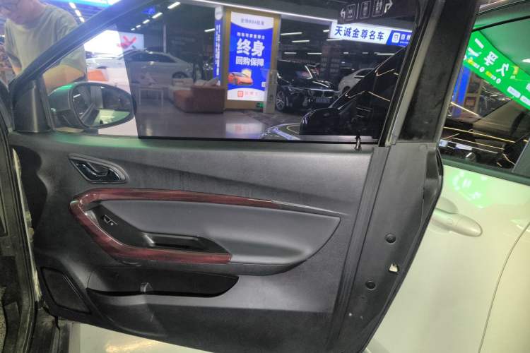 Used Chery New Energy Little Ant 2023 251km True Love Edition Lithium Iron Phosphate Right Front Door Interior