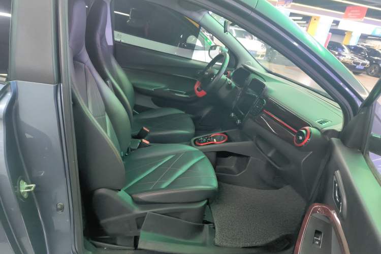 Used Chery New Energy Little Ant 2023 251km True Love Edition Lithium Iron Phosphate Right Front Seat