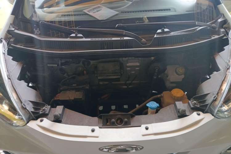 Used Chery New Energy Little Ant 2023 251km True Love Edition Lithium Iron Phosphate Engine Bay