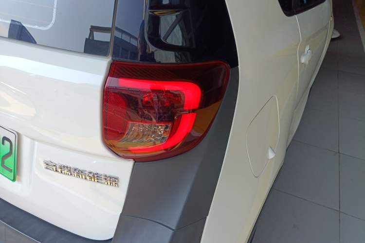 Used Chery New Energy Little Ant 2023 251km True Love Edition Lithium Iron Phosphate Exterior 6
