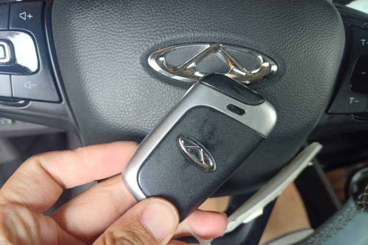 Used Chery New Energy Little Ant 2023 251km True Love Edition Lithium Iron Phosphate Interior 1