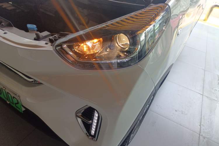 Used Chery New Energy Little Ant 2023 251km True Love Edition Lithium Iron Phosphate Left Front Headlight