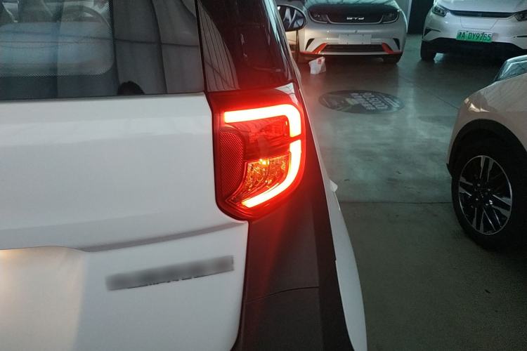 Used Chery New Energy Little Ant 2023 251km True Love Edition Lithium Iron Phosphate Right Rear Taillight