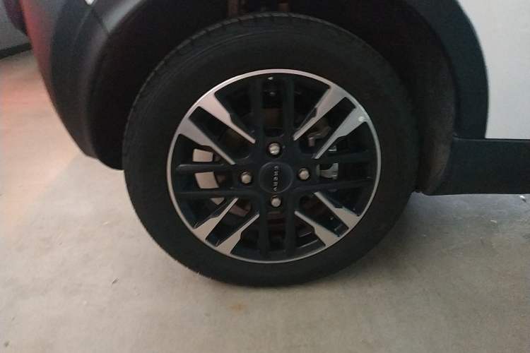 Used Chery New Energy Little Ant 2023 251km True Love Edition Lithium Iron Phosphate Right Rear Wheel Hub