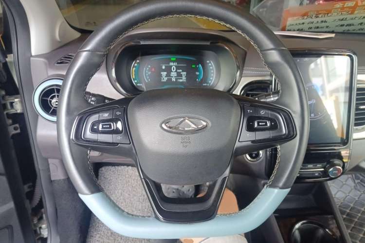 Used Chery New Energy Little Ant 2023 251km True Love Edition Lithium Iron Phosphate Steering Wheel