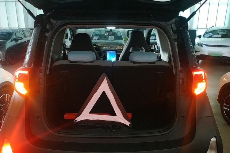Used Chery New Energy Little Ant 2023 251km True Love Edition Lithium Iron Phosphate Trunk