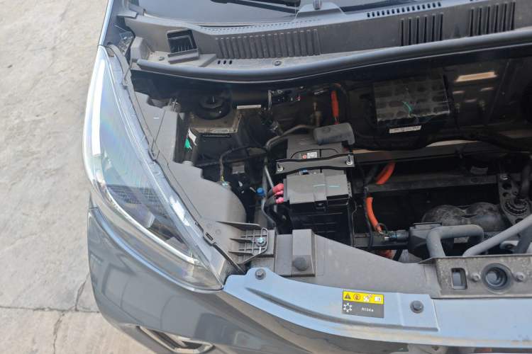 Used Chery New Energy Little Ant 2024 Revised Version Youth Edition 251 km True Love Edition 25.05 kWh Engine Bay Right