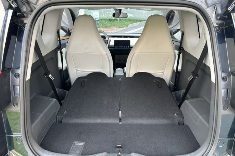 Used Chery New Energy Little Ant 2024 Facelifted 321km Beloved Edition Interior 7