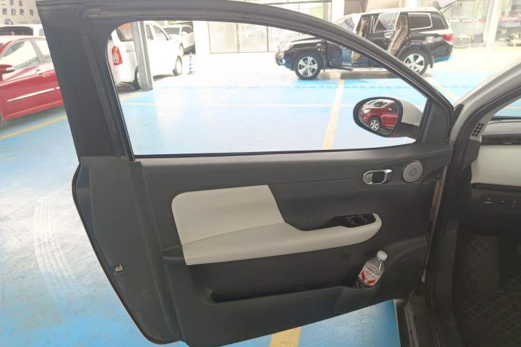 Used Chery New Energy Little Ant 2024 Facelifted 321km Beloved Edition Interior 7