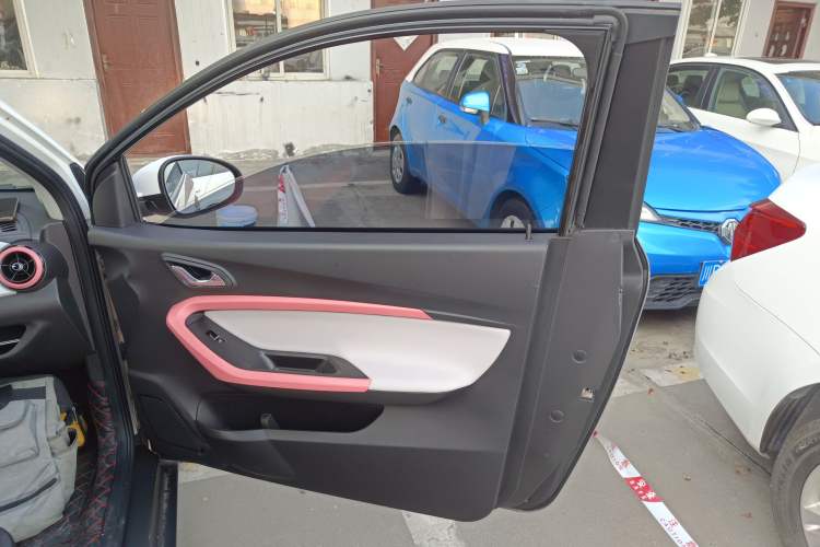 Used Chery New Energy Little Ant 2024 Revised Version Youth Edition 251 km True Love Edition 25.05 kWh Right Rear Door Interior