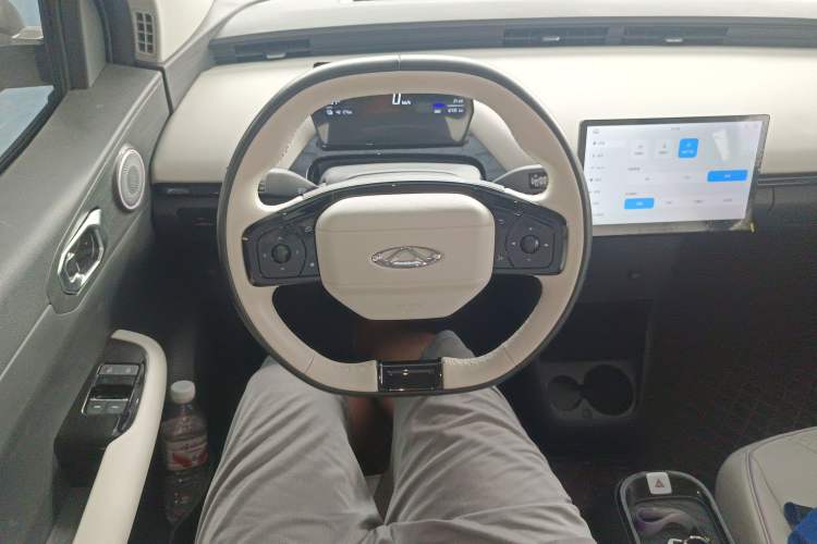 Used Chery New Energy Little Ant 2024 Facelifted 321km Beloved Edition Steering Wheel