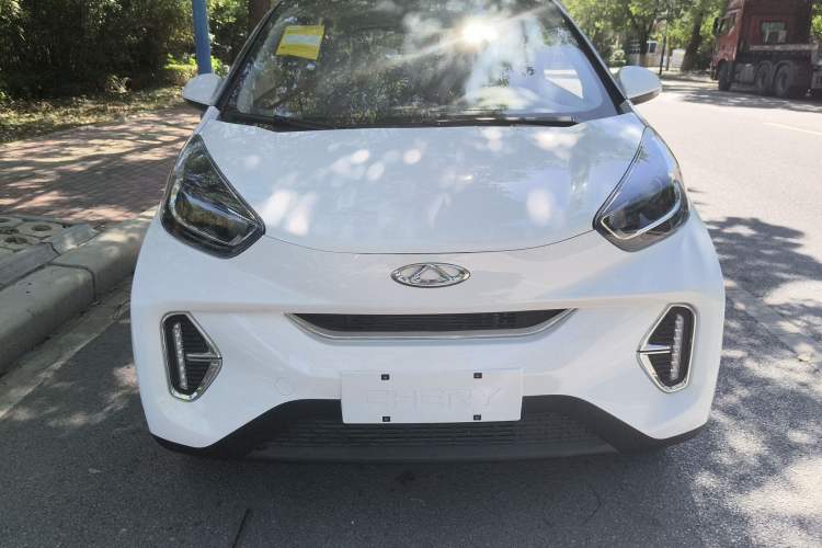 Used Chery New Energy Little Ant 2024 Revised Edition Youth Version 251 km True Love Edition 23.99 kWh Exterior 1